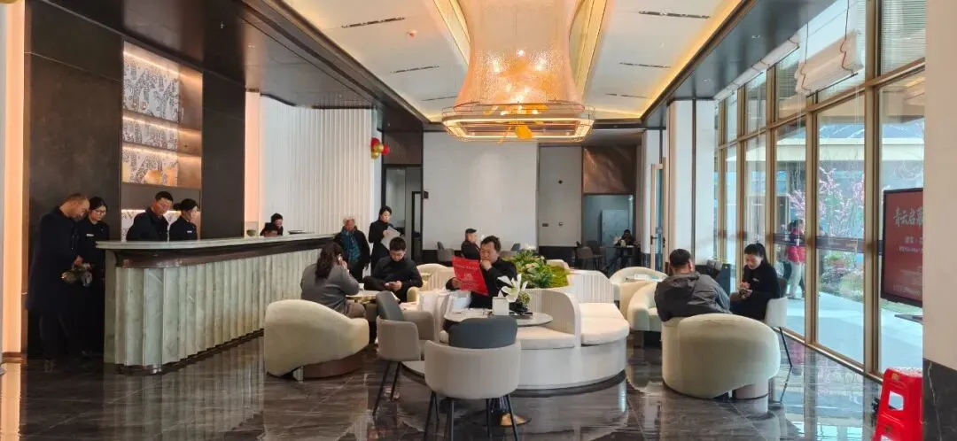 耀世启幕 燃动全城|随县建发·青云府营销中心盛大开放