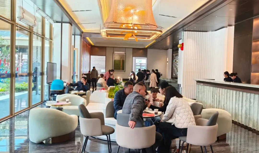 耀世启幕 燃动全城|随县建发·青云府营销中心盛大开放