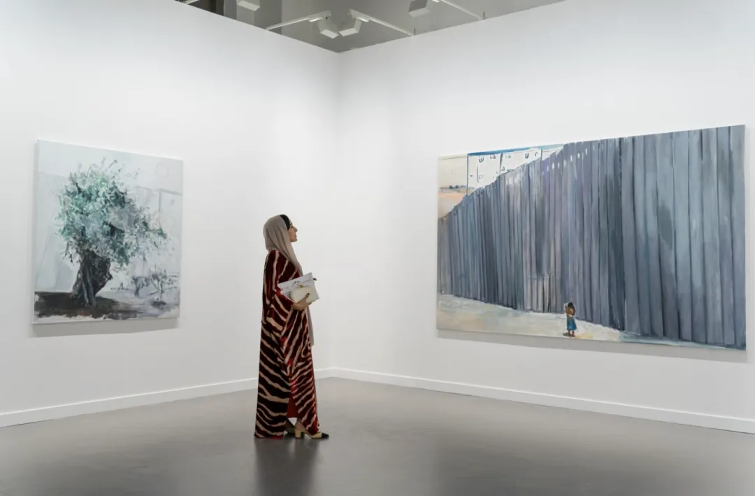 全球艺术市场的“温和复苏”与结构性调整