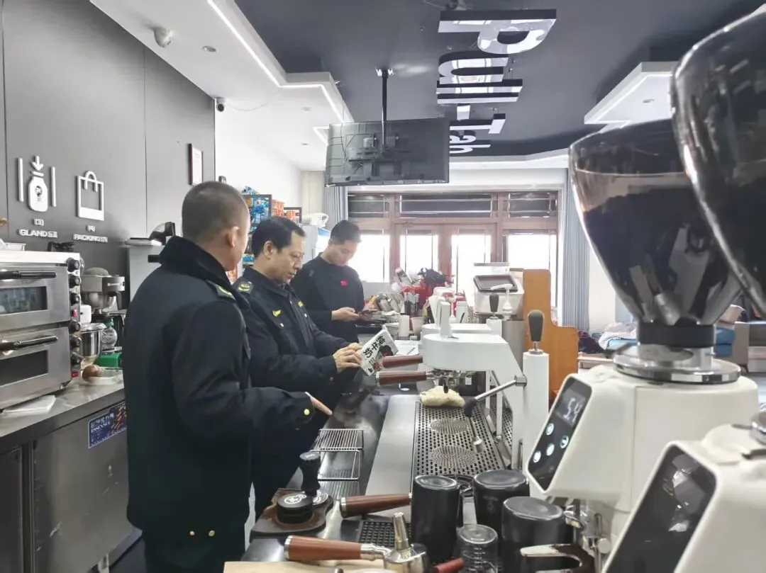 【部门动态】兰西县市场监督管理局开展网络餐饮食品安全问题专项检查,严查“幽灵外卖”!