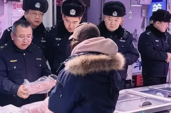 香坊区市场监管局联合公安机关开展假劣肉制品专项整治