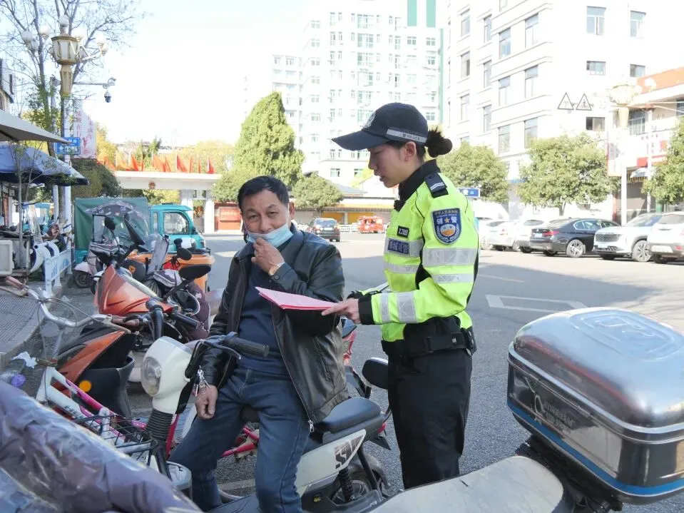 文明停车,你我都是参与者 | 浦城农贸市场、商场、医院周边规范停车指南请查收→