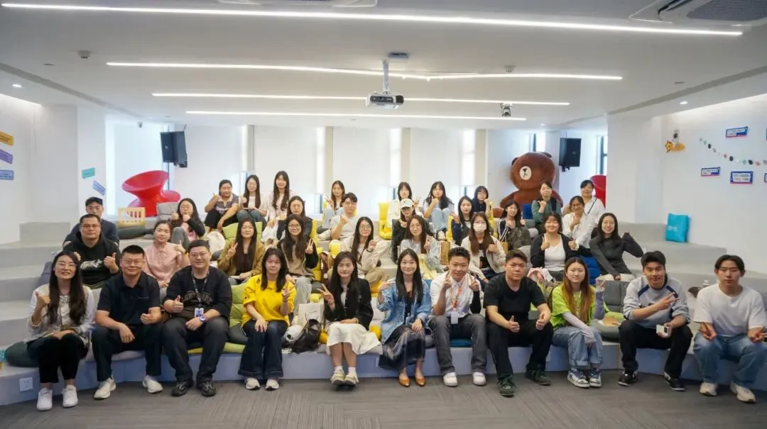 市场营销(时尚零售与品牌管理方向) | AI赋能时尚零售,定制培育菁英