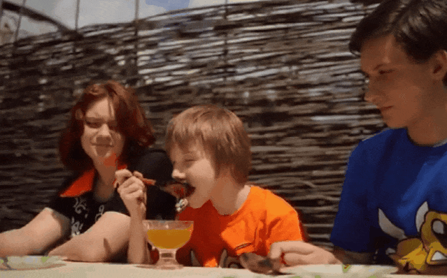 俄罗斯进口蜂蜜抢占中国市场,其实大多数人都买错了…