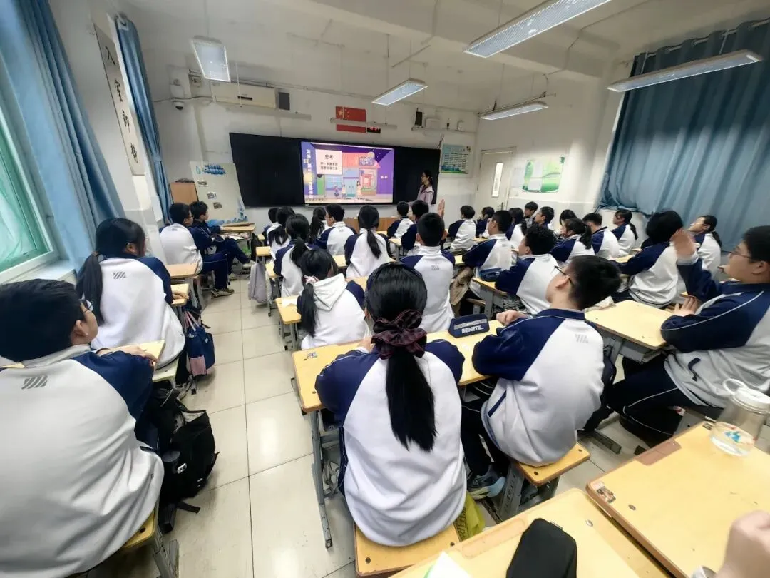 财商闯关嗨不停! 选址、定价、营销三连击——西南财经大学齐鲁“经”彩实践队活动纪实 (六)