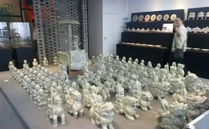 遏制文物造假良策:开放出土文物市场,以真品来淘汰赝品!