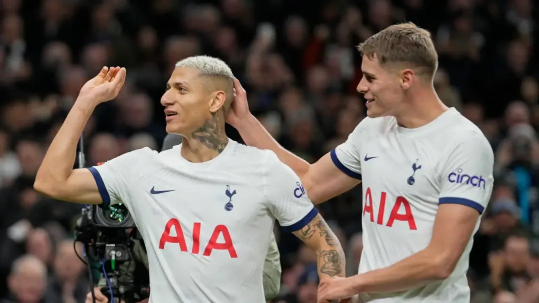 托特纳姆热刺与诺丁汉森林,市场风向诡异!