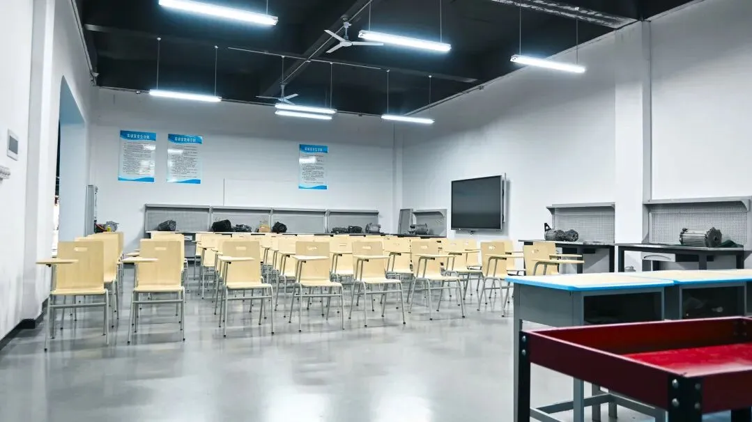 2026年单招季 | 代码改变世界!计算机应用技术:你的创意,由技术落地生花