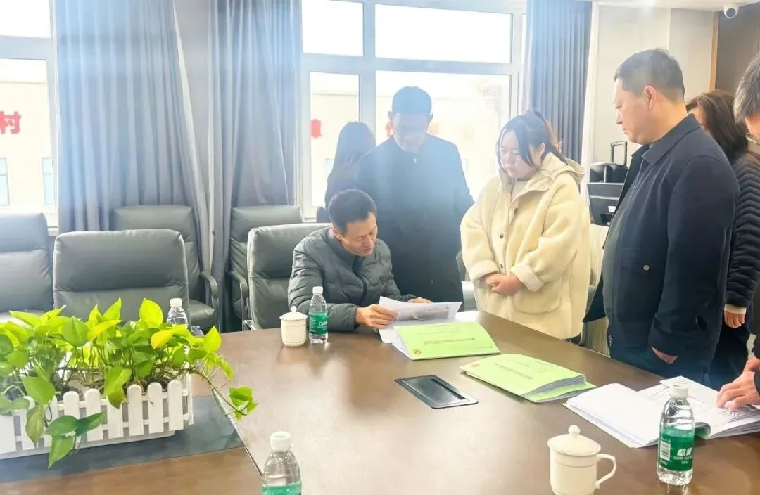 黑龙江省市场监督管理局餐饮服务安全监督管理处处长李湘江一行莅临我司检查指导–共促创新发展