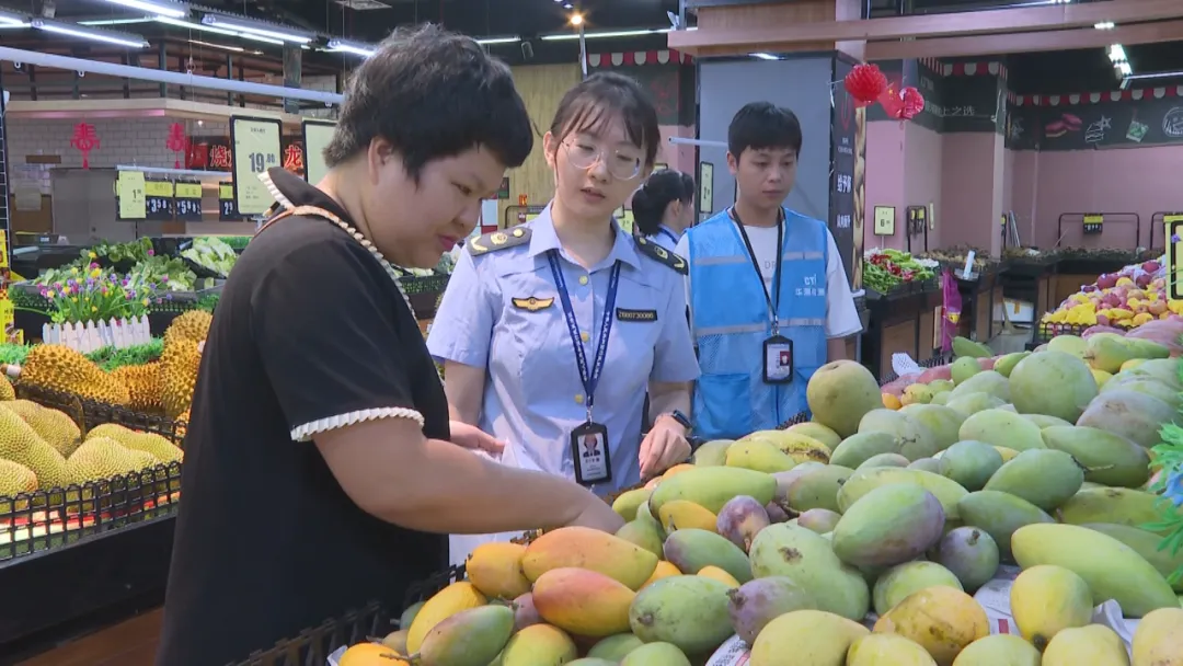 屯昌县市场监督管理部门多措并举加强食品安全监管 助力巩卫工作
