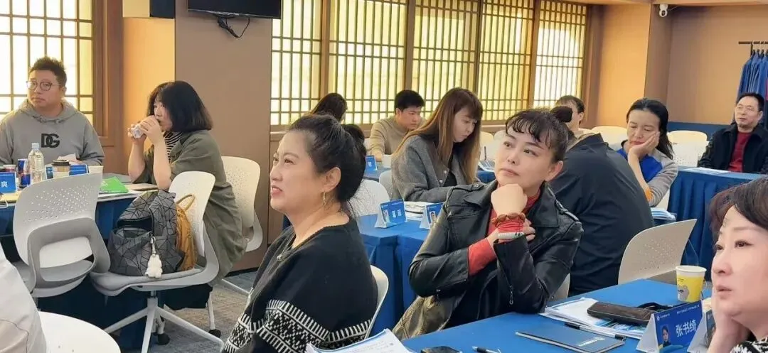 国际营销:全球化视野与在地化策略