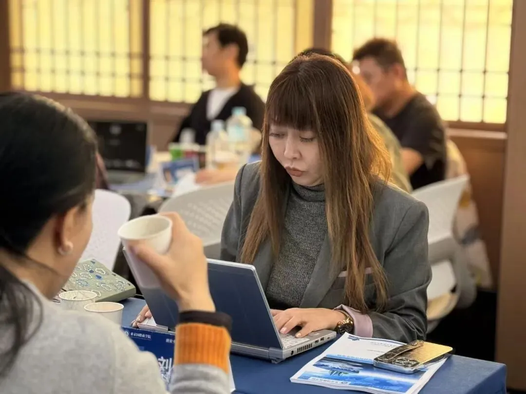 国际营销:全球化视野与在地化策略