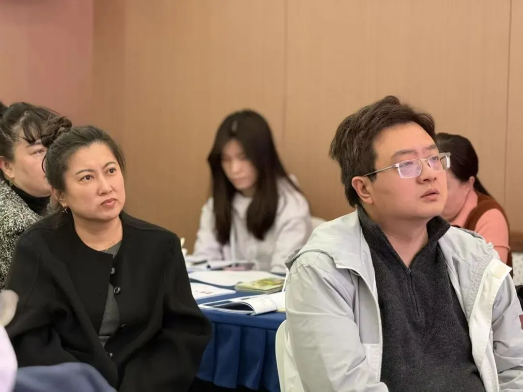 国际营销:全球化视野与在地化策略