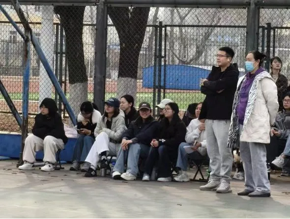 计算机科学技术系“青春燃赛场,蓝魂聚计科”篮球大赛