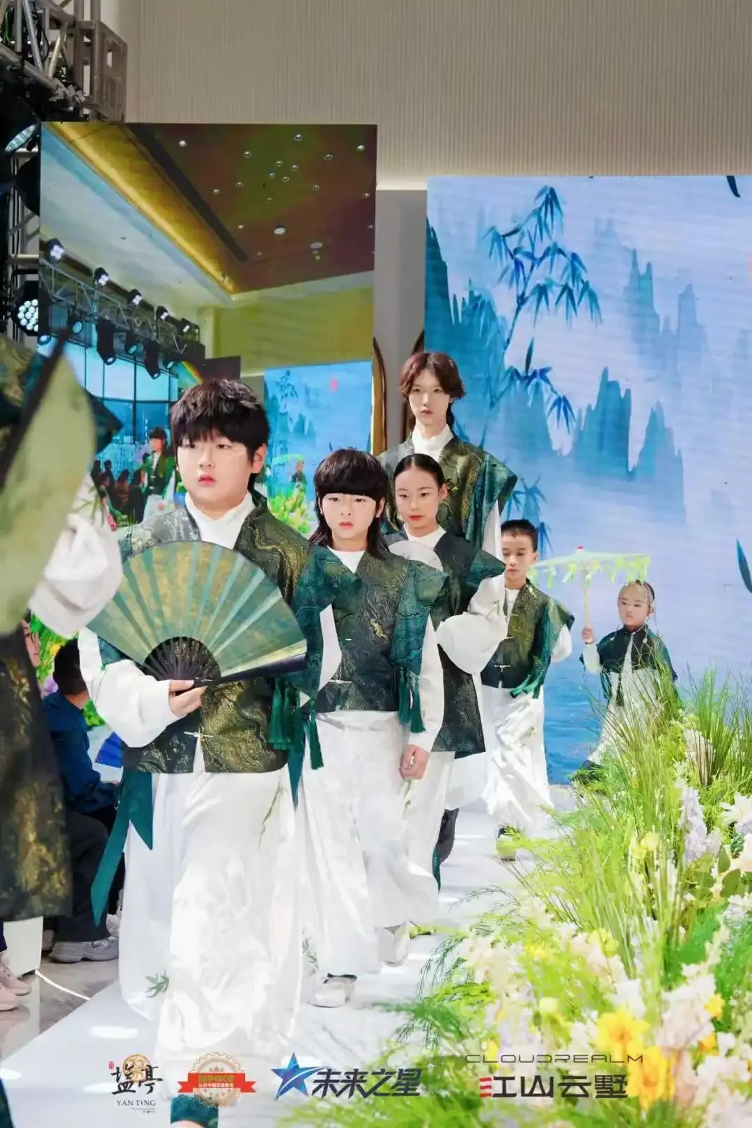 双喜临门!江山云墅营销中心&奢宅样板间今日开放,2026盐亭首届「未来之星」少儿才艺大赛盛大启航!