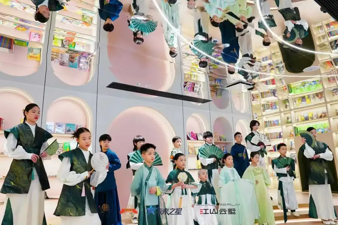 双喜临门!江山云墅营销中心&奢宅样板间今日开放,2026盐亭首届「未来之星」少儿才艺大赛盛大启航!