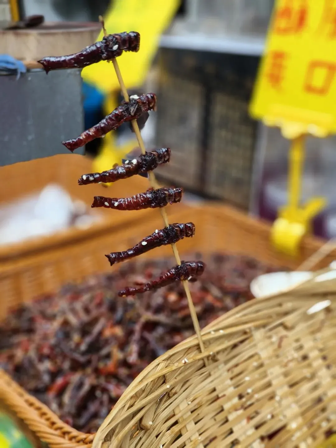 春天里的昆明“篆新农贸市场”