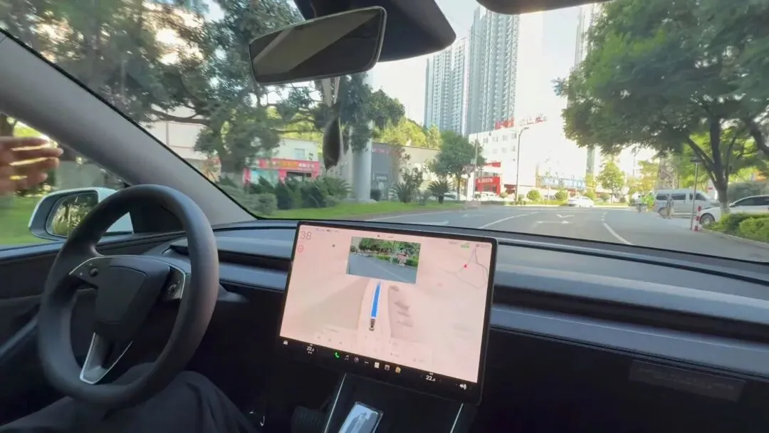 智驾大洗牌!7家巨头瓜分万亿市场,99%车企面临生死抉择