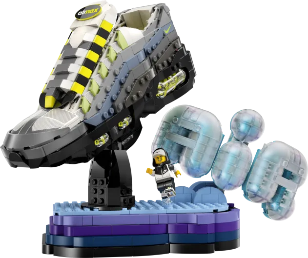 阿里妈妈发布营销智能体引擎“AI万相”,迪士尼10周年庆典启幕,腾讯元宝月活破亿,全棉时代、蕉内等品牌动态