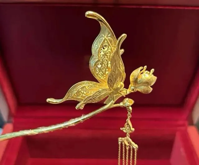 黄金要变奢侈品了吗?2026年黄金市场迎来了一场前所未有的