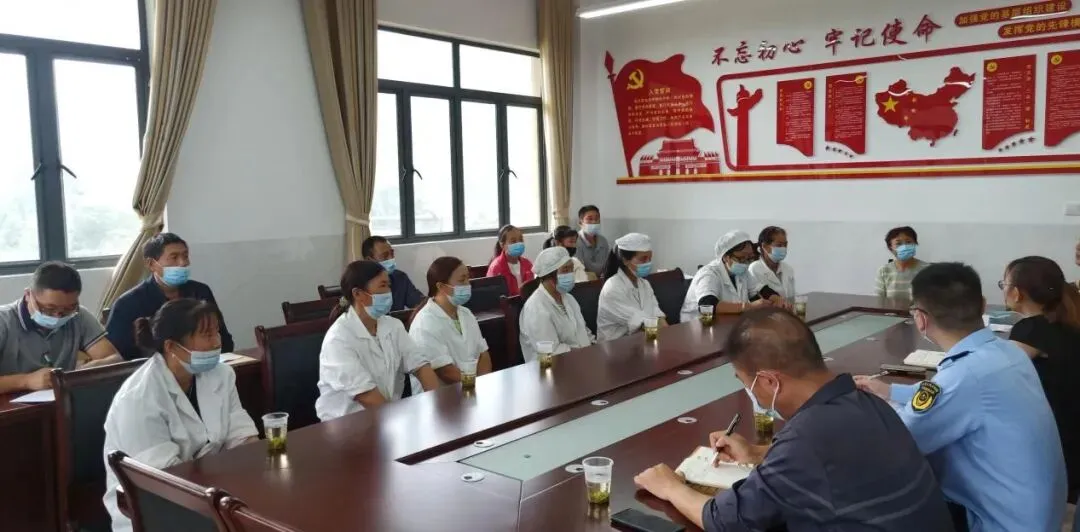 县市场监管局开展网络外卖餐饮专项整治