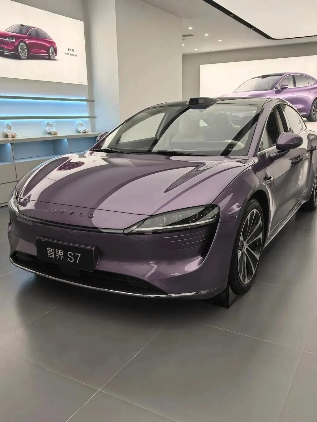 华为营销大将空降智界,余承东亲自钦点的CEO人选浮出水面