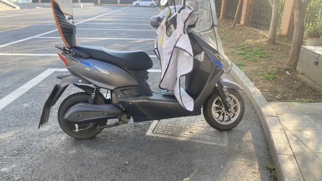 【二手市场】【仅自提】美的洗衣机7kg滚筒洗衣机330元