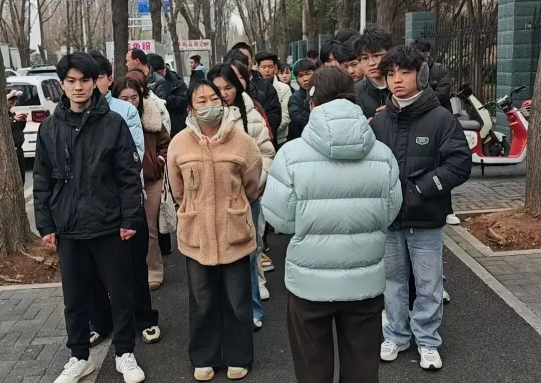 嵩县零工市场 | 最新岗位合集,日结/长白班都有!