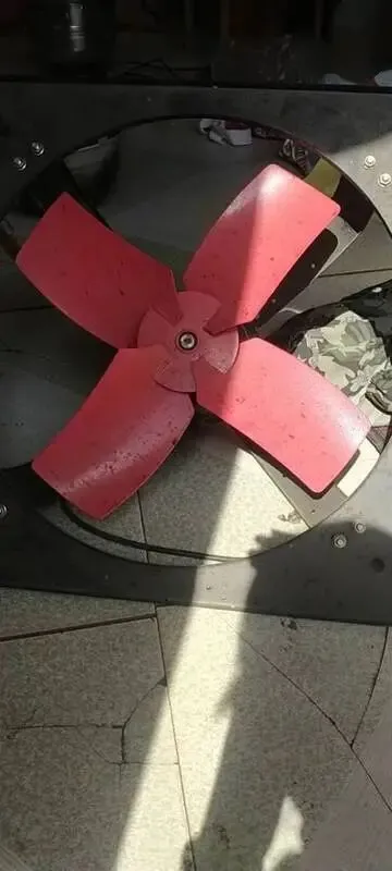 【二手市场】电子供桌/遮阳伞/上下铺/冷藏展示柜/商用高压锅/路面切割机/炸鸭炉/5米LED/油烟机…