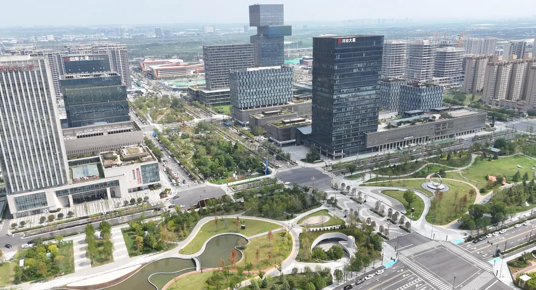 市场观察 | 北郊团结村、西郊西电板块两面夹击,西咸该出什么牌?