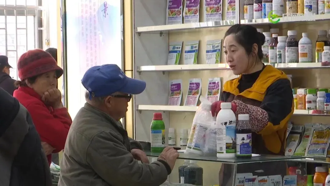 春耕备播正当时 我市农资市场供销两旺