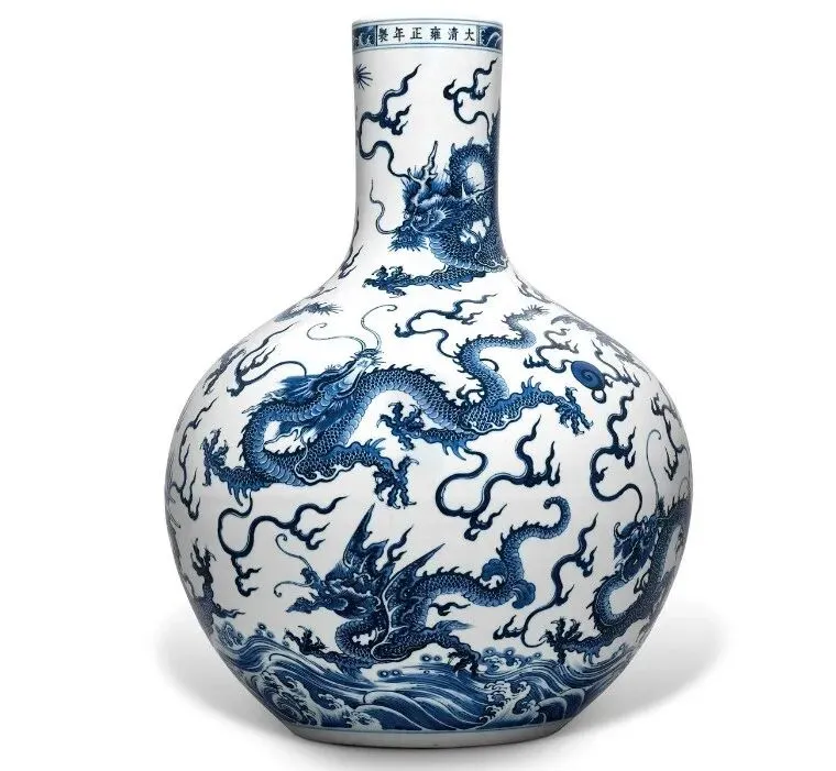 10件超4亿!香港与大陆市场平分秋色 |2025瓷器成交TOP10盘点~