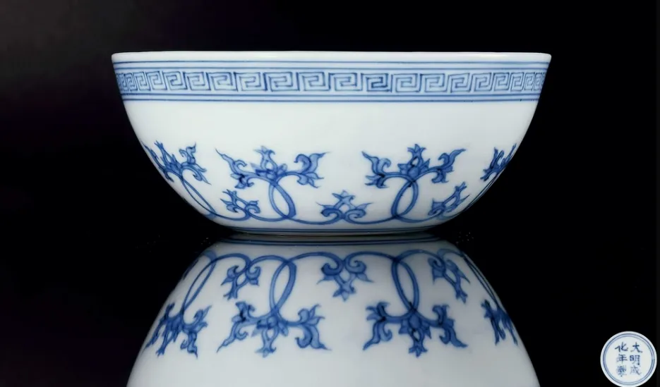 10件超4亿!香港与大陆市场平分秋色 |2025瓷器成交TOP10盘点~