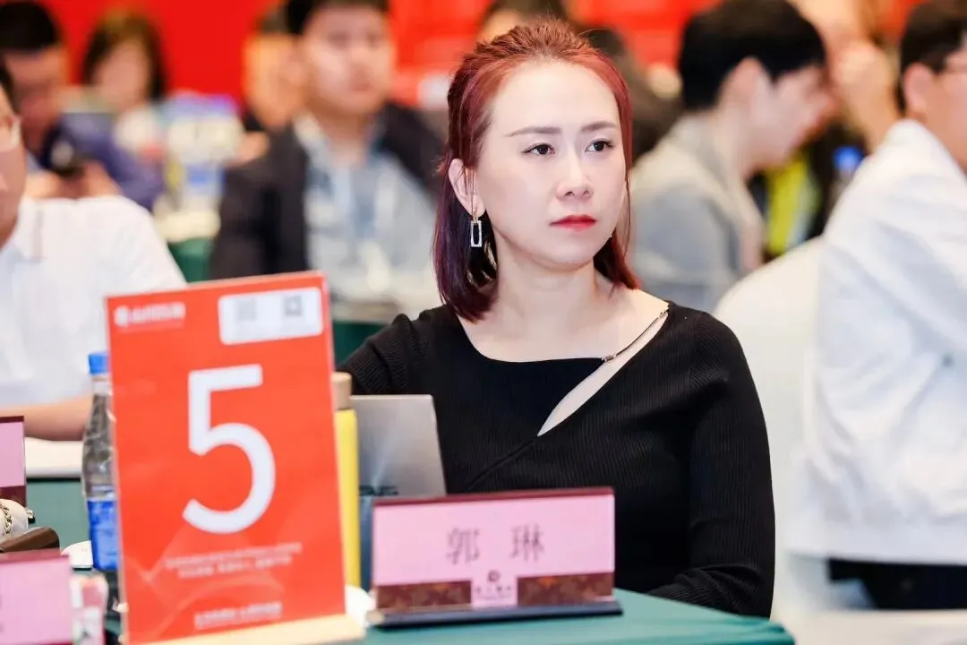 别再瞎拍了!一条短视频获客1000人,我只用了这个“笨”方法