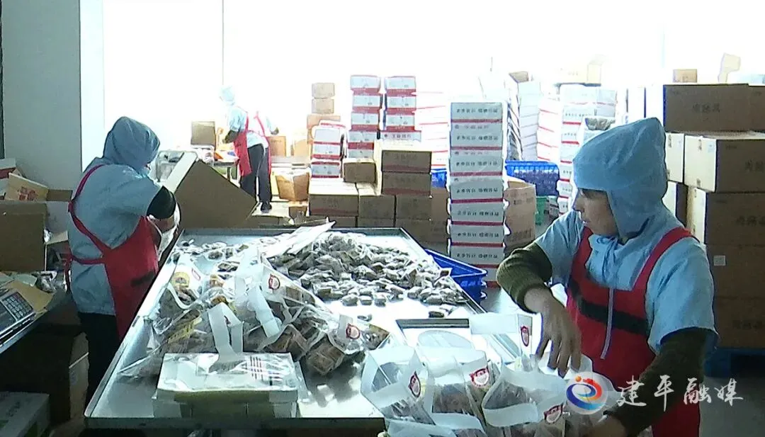 【开局话振兴】永乐食品厂:赶订单拓市场 全力以赴开新局