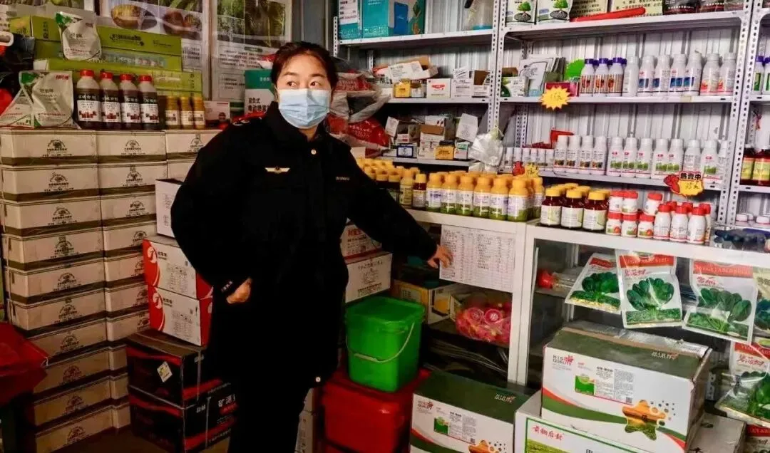 【基层动态】春耕护农在行动——辛店镇市场监督管理所开展农资专项检查
