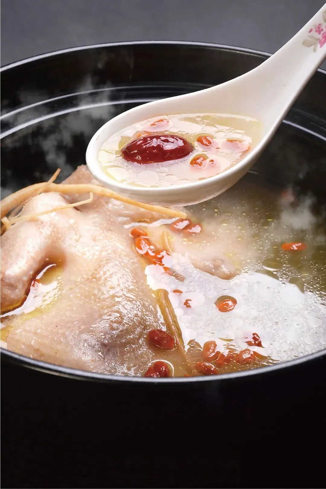 强强联手拓市场!肃源当归鸡(药膳鸡)!甘肃沁园春艺术农业与禾链供应链达成广东独家代理合作