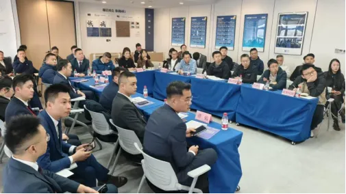 旅居昆明(成都)营销中心挂牌