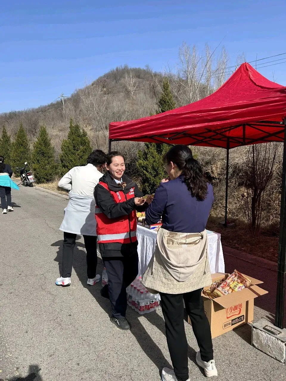 志愿服务显担当,营销引流开新局