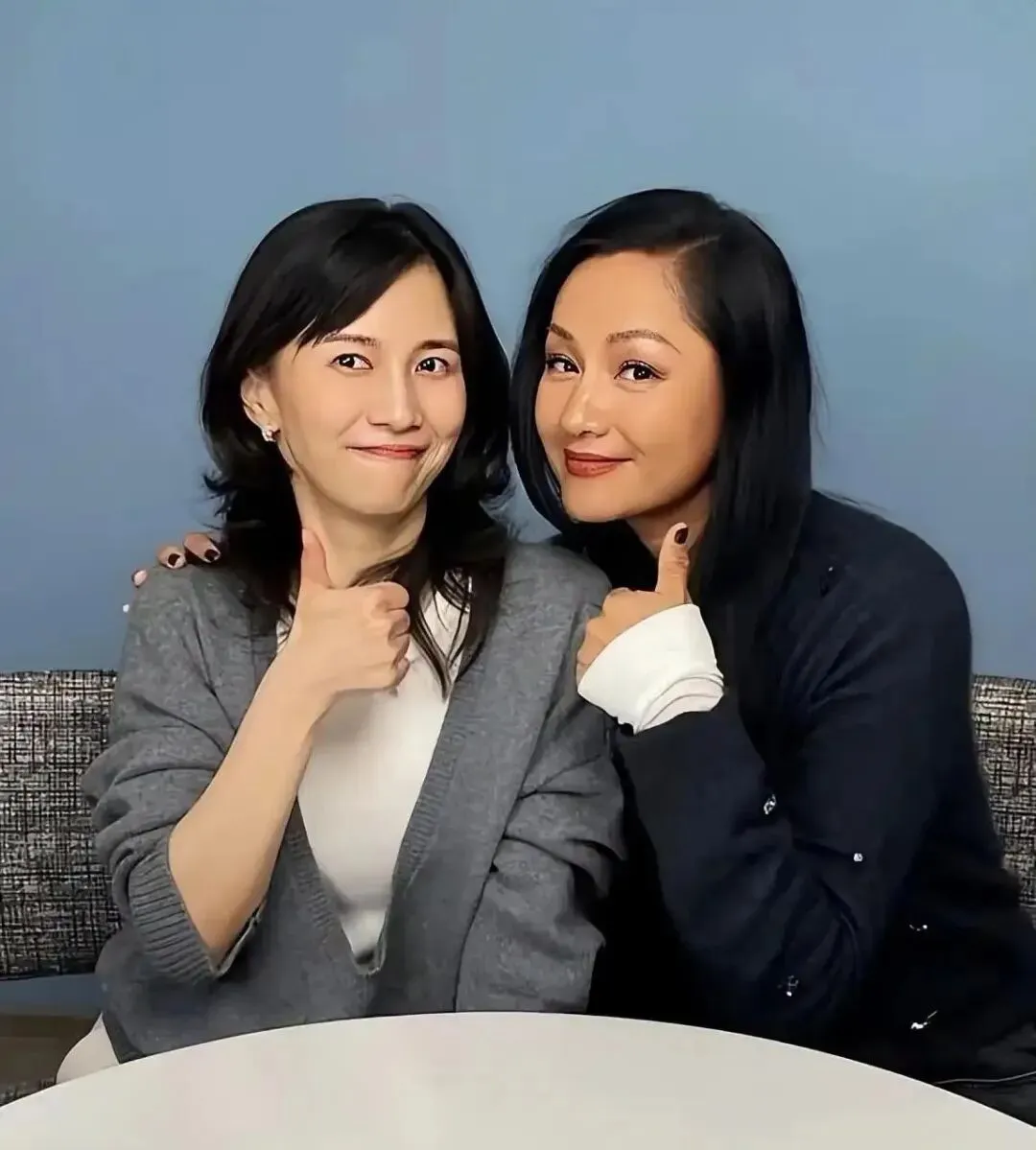 55岁不凹冻龄、不营销人设:瞿颖活成了内卷时代最稀缺的模样