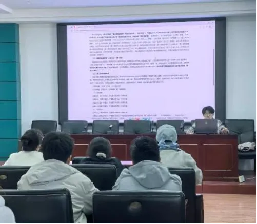 计算机科学与技术学院团委顺利召开第二课堂工作培训会暨团务工作培训会