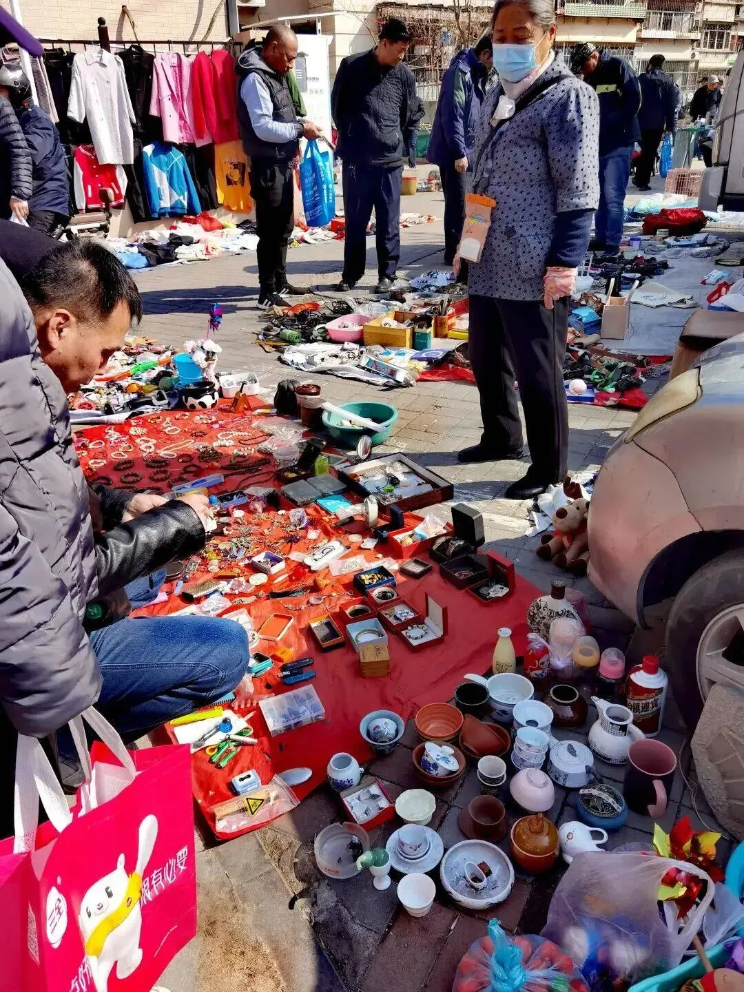 塘沽二手货市场又开始活跃起来了