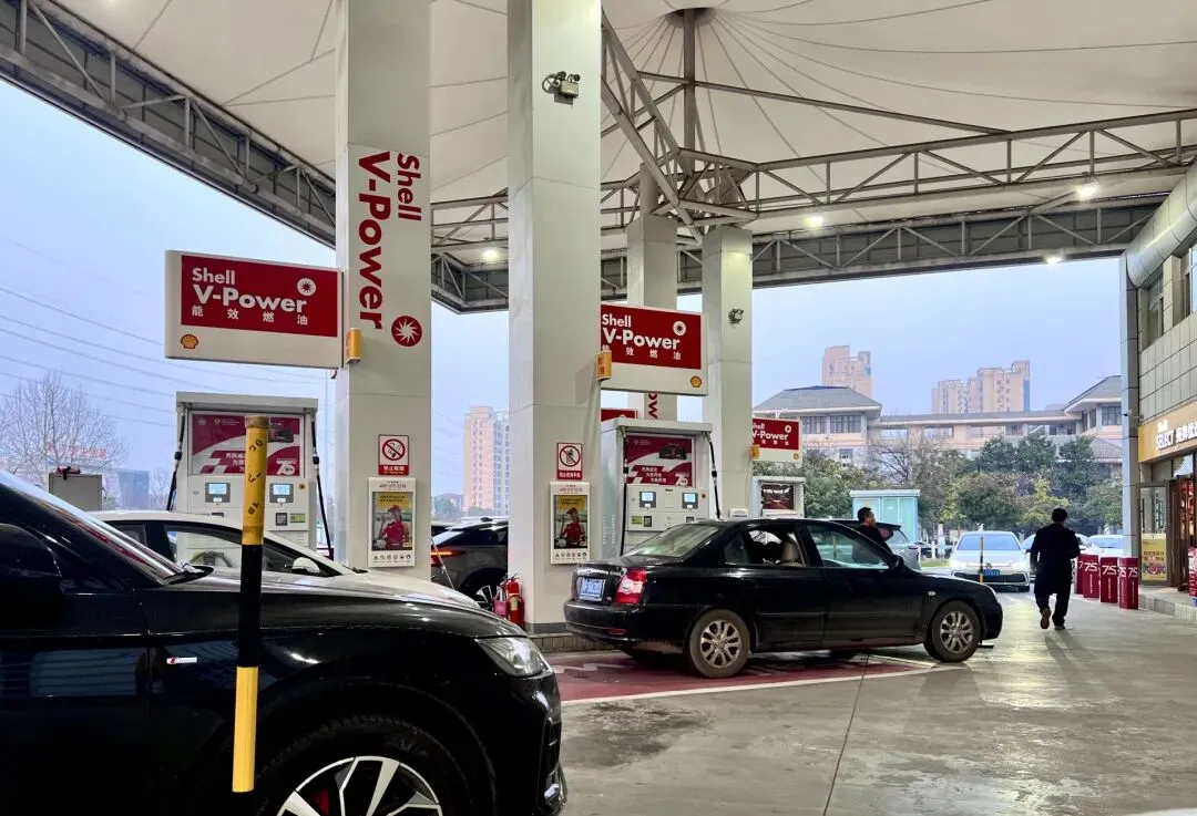 油价要真涨到12块,二手车市场会变成啥样?