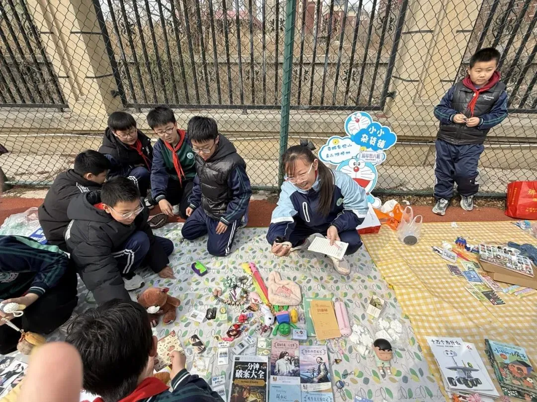 【智源纪-全环境立德树人】跳蚤小市场,成长大体验——智源小学“跳蚤”开市啦!