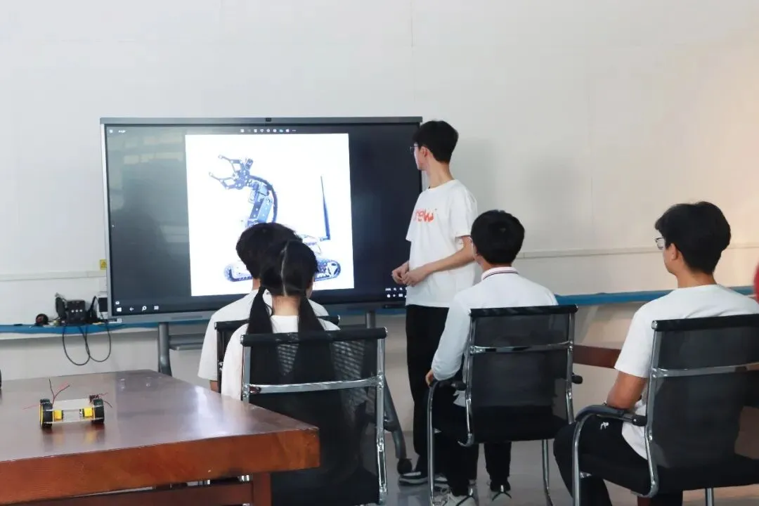 职教高考 | 计算机网络技术专业:夯实专业本领,升学就业双通路!