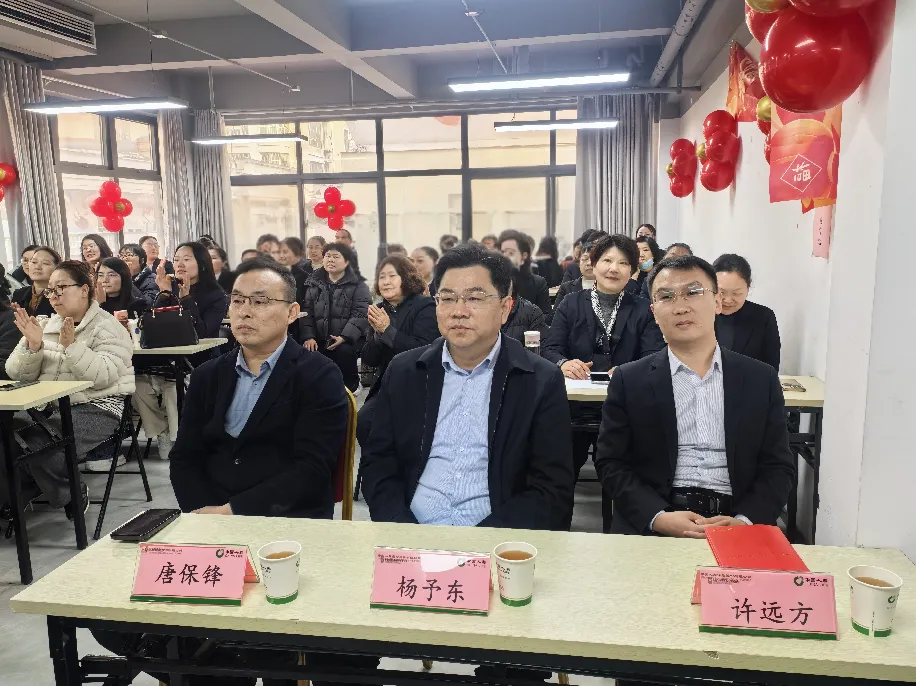 中国人寿长葛支公司举办3·18营销29周年庆典活动