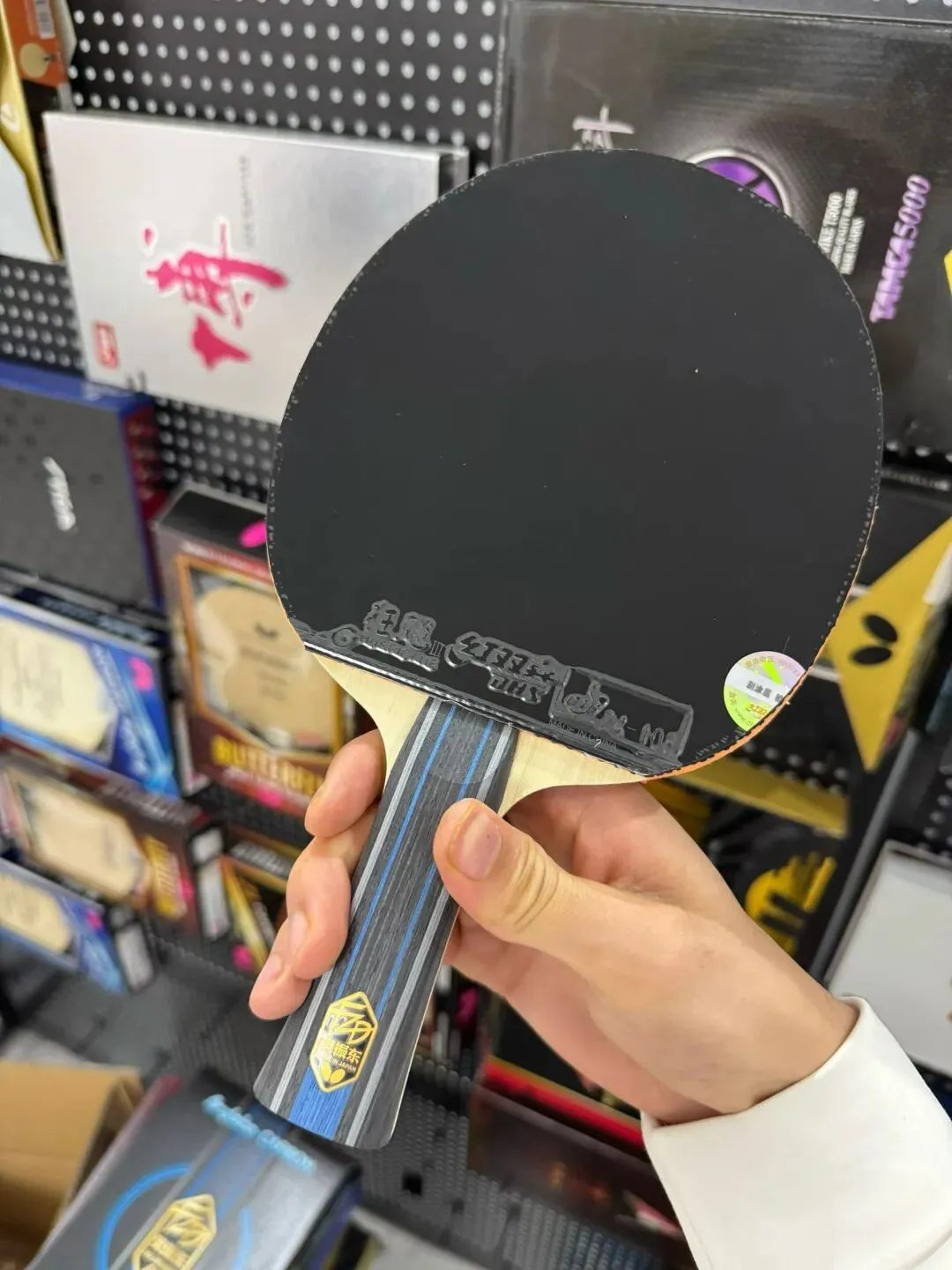 NEO尼奥狂飙“免灌”只是营销话术,灌油才是打开它性能封印的钥匙