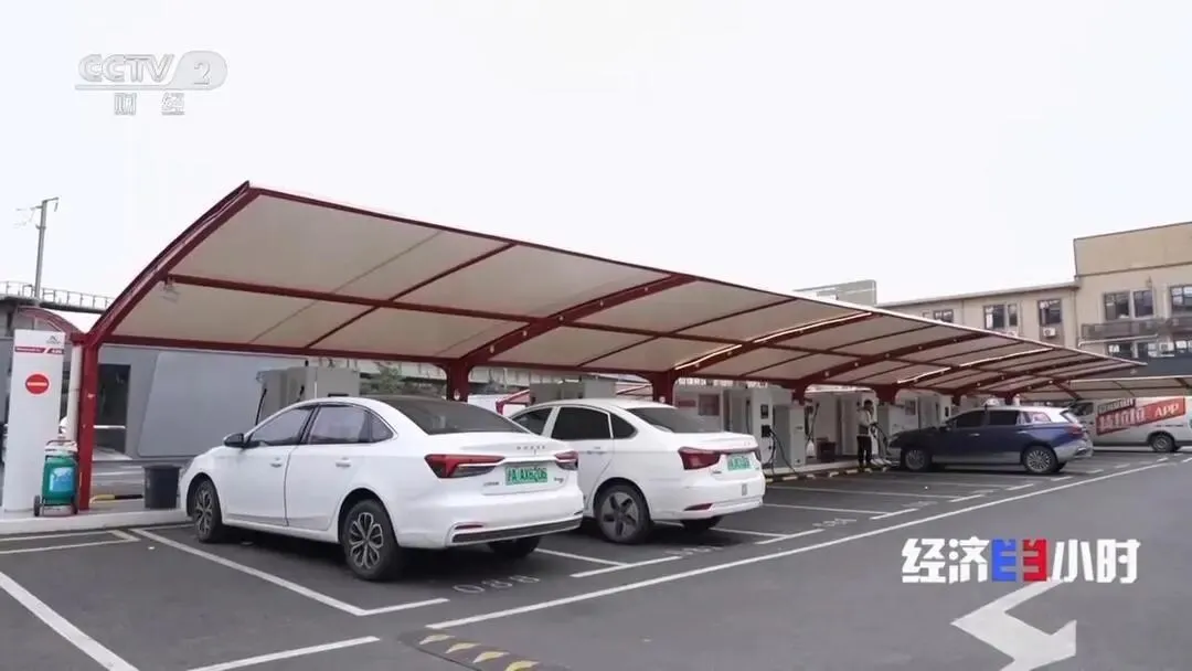 充电桩市场价格战惨烈!每度电服务费收三毛 利润只有4分钱