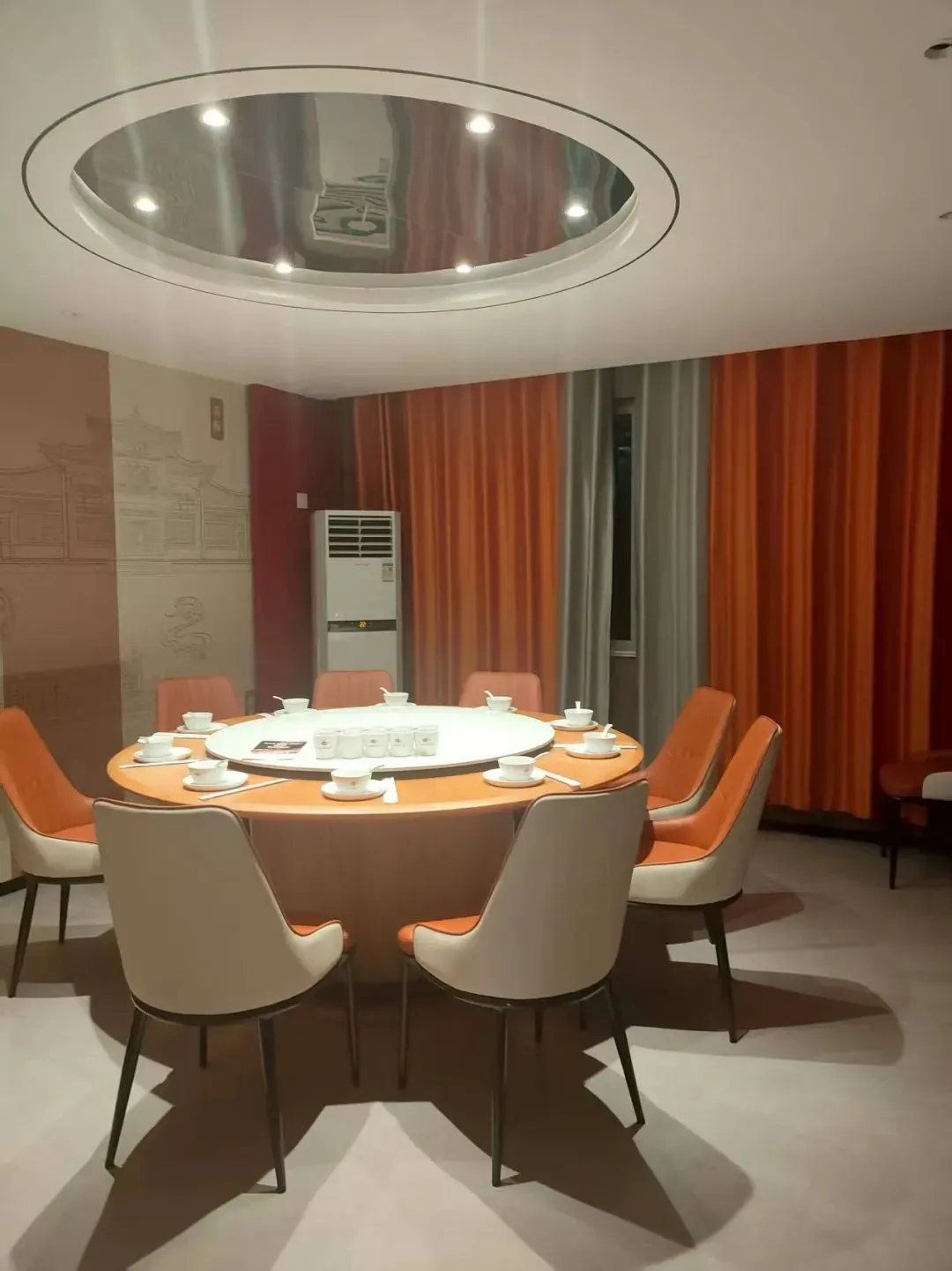 定州饭店吧台、销售、二保焊工、保洁、操作工…3月24日定州招聘信息.