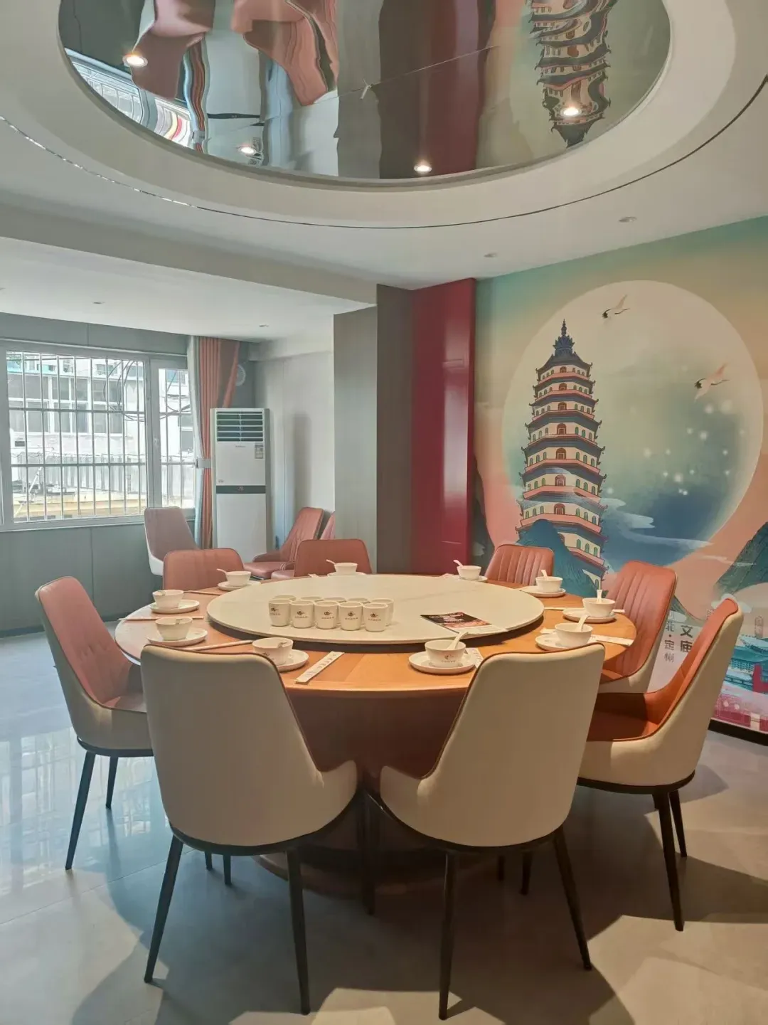 定州饭店吧台、销售、二保焊工、保洁、操作工…3月24日定州招聘信息.